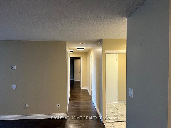 4th image of 5 Rowntree Rd #409