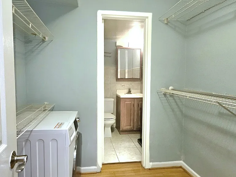 1801 Clydesdale Pl NW #211 — Photo 7