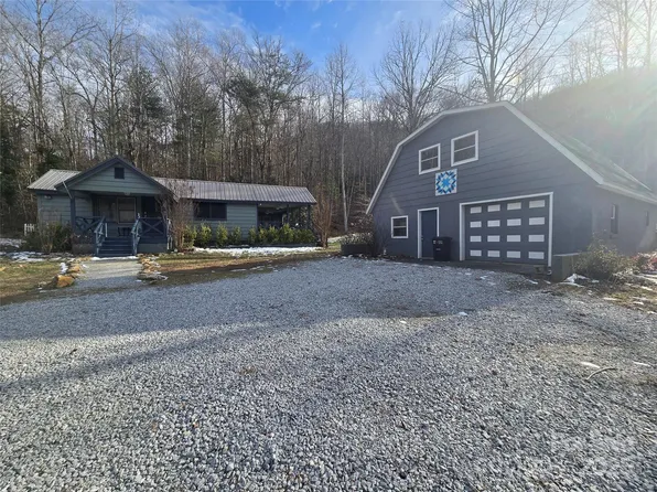 50 Buddy Gap Rd, Otto, NC 28763