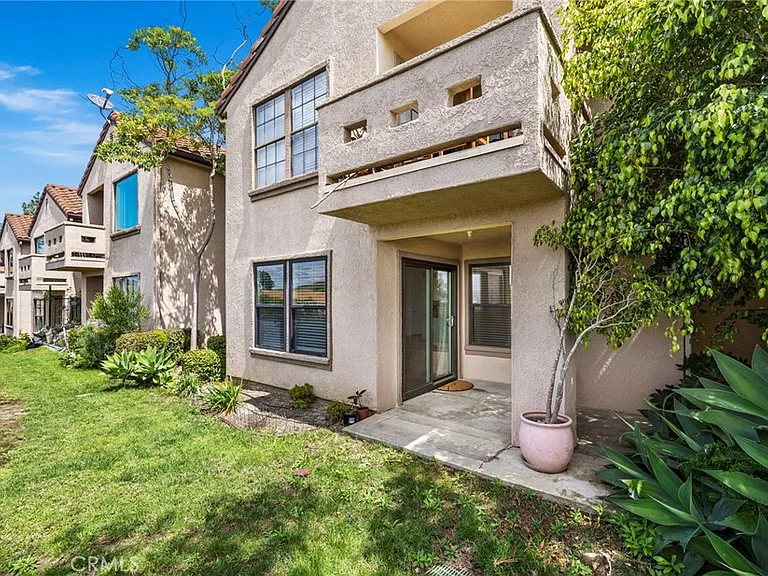 1056 Calle Del Cerro — Photo 18