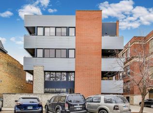 4410 N Troy St APT 301, Chicago, IL 60625