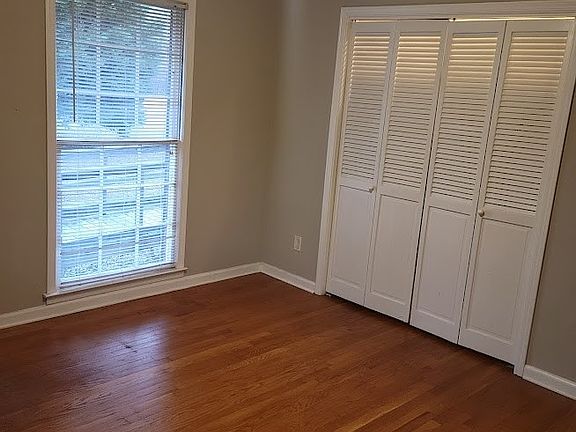 3rd image of 2049 Pucketts Dr SW APT B