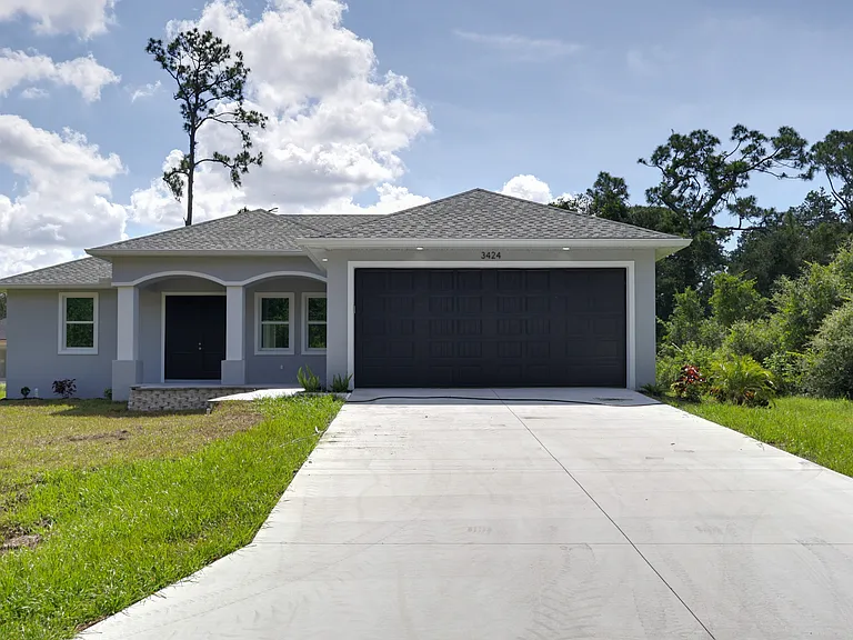 3424 Dunbar St — Photo 1
