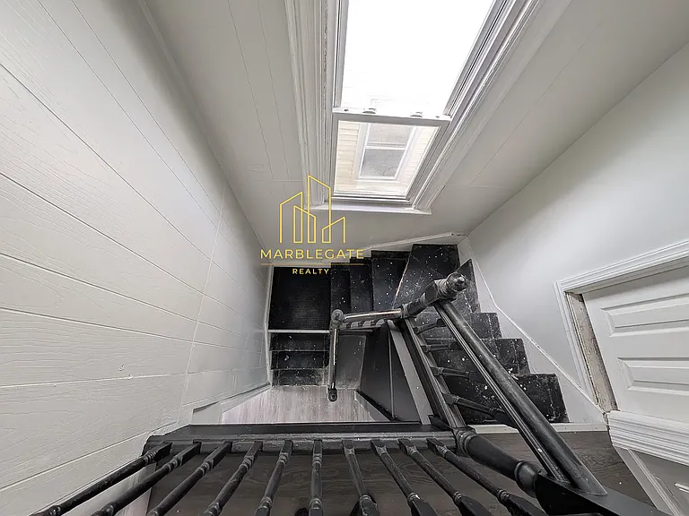 295 S Clinton St #22 — Photo 6