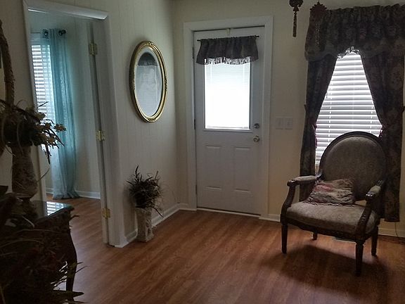 3rd image of 303 State Ave