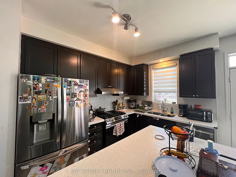 66 Robert Parkinson Dr — Photo 7