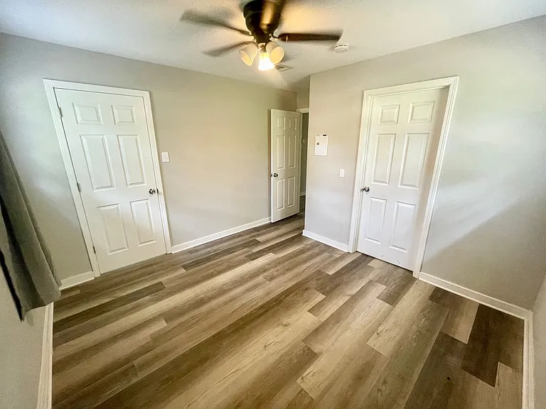 235 Baugh St — Photo 7