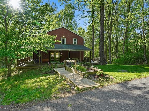 5th image of 100 Maple Grove Rd