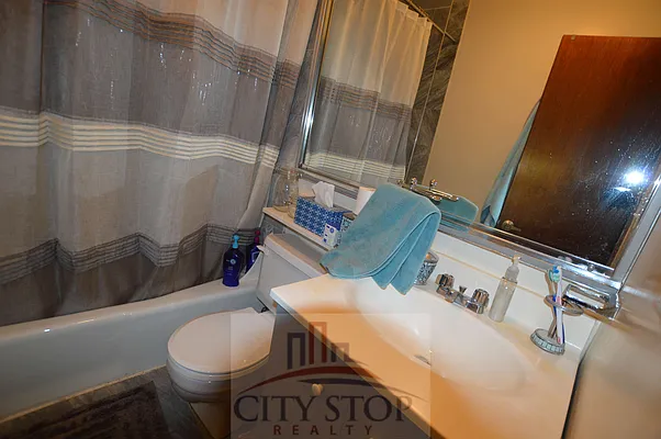 Rented by City Stop Realty | media 33