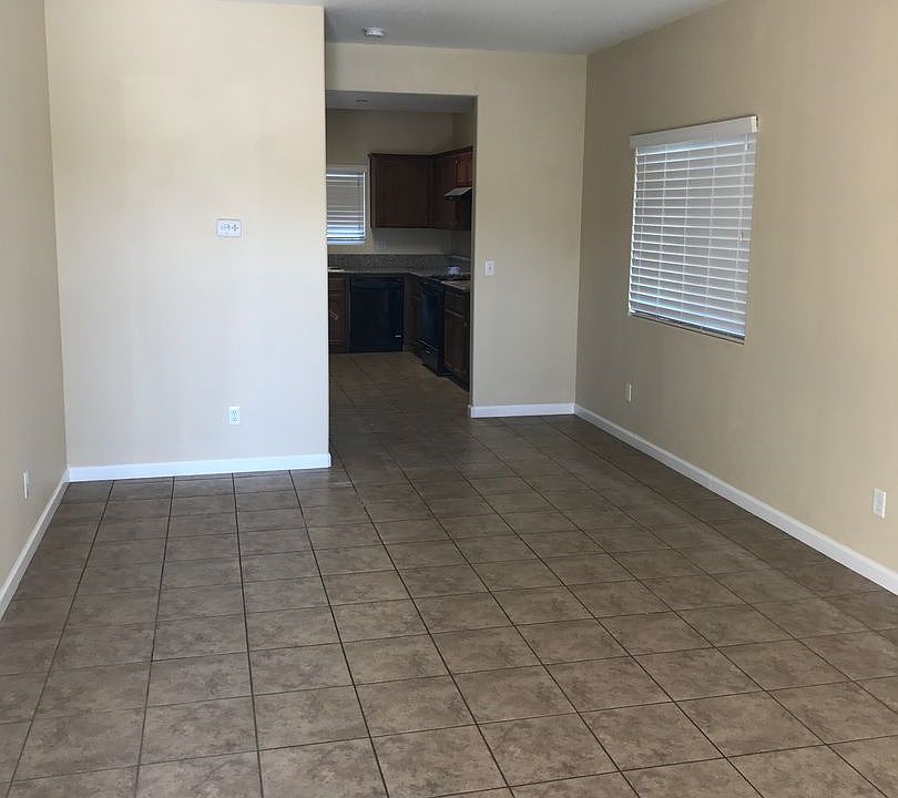 1st image of 303 Joya Dr