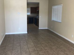 303 Joya Dr, Madera, CA 93637