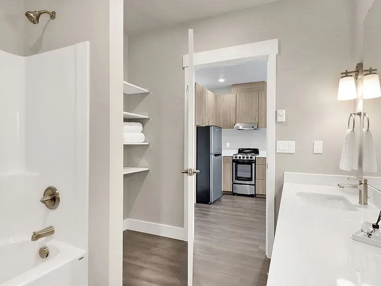 Park View Apartments — Photo 8