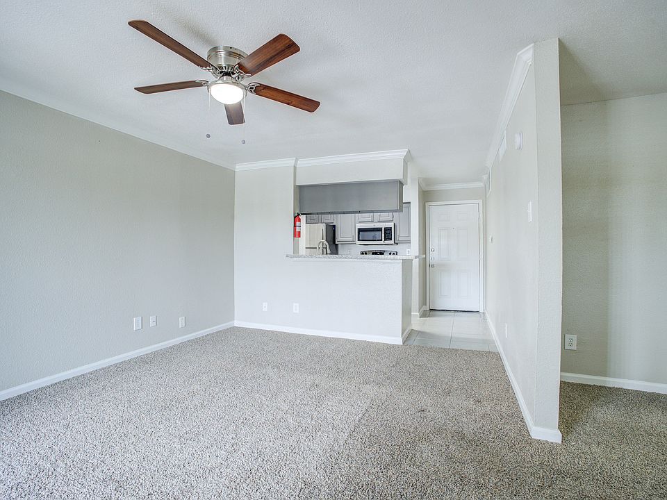 Ashford Santa Ana Interior8