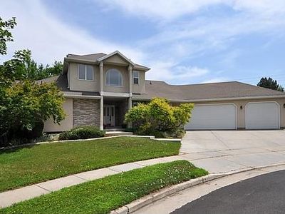 5889 S Eastwood Cir, Murray, UT, 84107