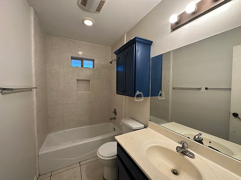 3104 Carson St — Photo 8