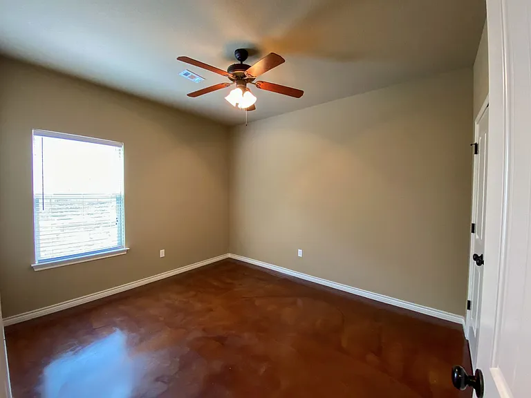 3037 Stallion Dr — Photo 12