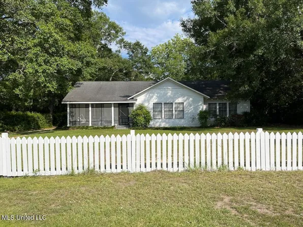 258 Old Highway 49, Perkinston, MS 39573