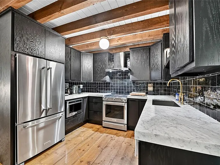 545 Chestnut Rdg — Photo 13