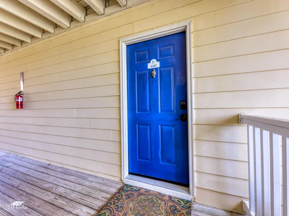 2421 Beachview Dr APT G02, Ocean Springs, MS 39564