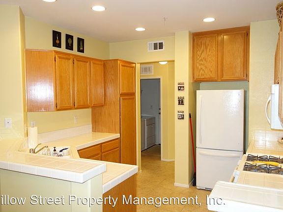3rd image of 39855 Millbrook Way Unit B