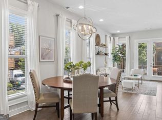 4302 Parkside Pl, Sandy Springs, GA 30342