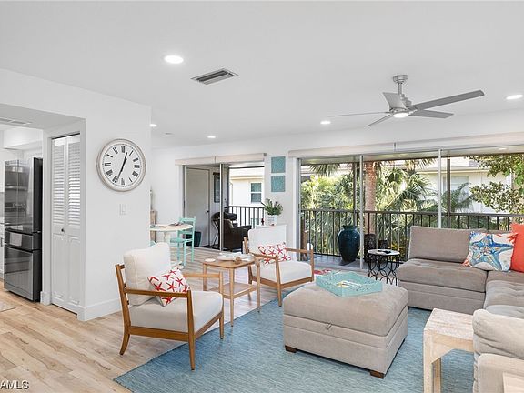 5th image of 5451 Peppertree Dr #4