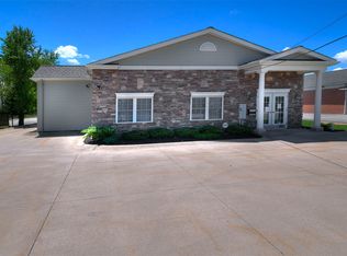 25906 Emery Rd, Warrensville Heights, OH 44128