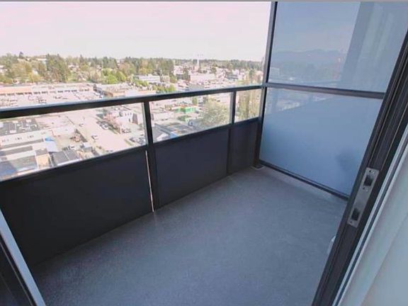 4th image of 10626 City Pkwy #1202