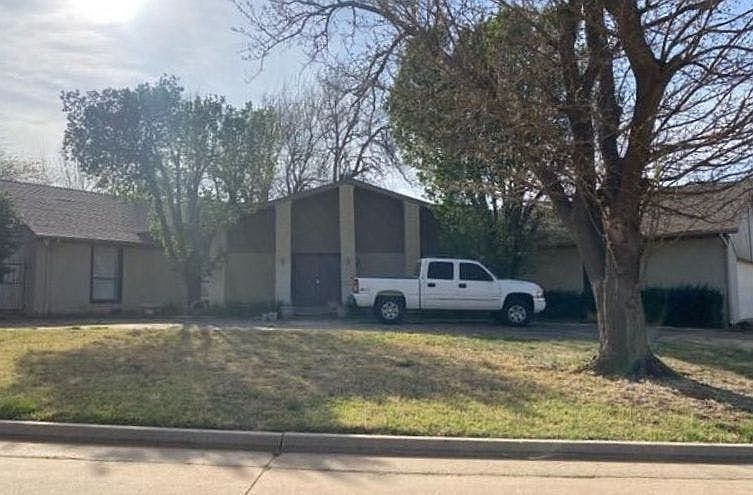 1st image of 12701 Burlingame Ave