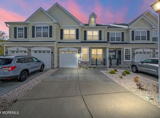 94 Brookfield Dr, Jackson, NJ 08527