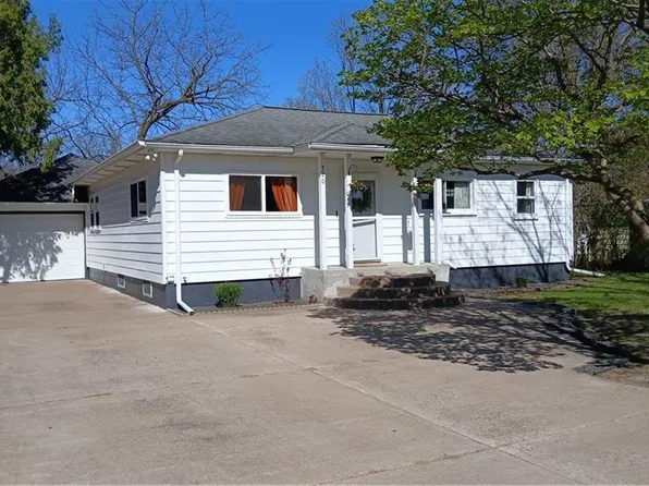 720 East 2nd Street, Altoona, WI 54720