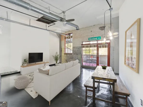 881 Memorial Dr SE Unit 105, Atlanta, GA 30316
