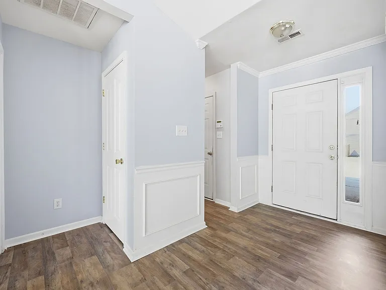 3440 Royal Highland Dr — Photo 9