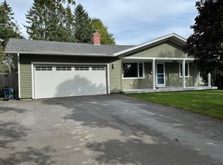 83 Canterbury St, Presque Isle, ME 04769