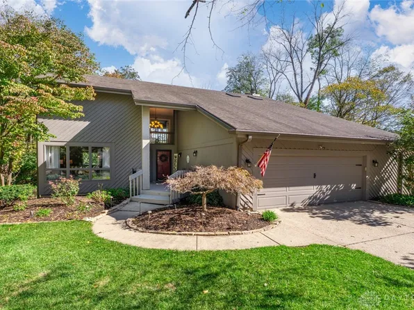 5015 Alpine Rose Ct, Dayton, OH 45458
