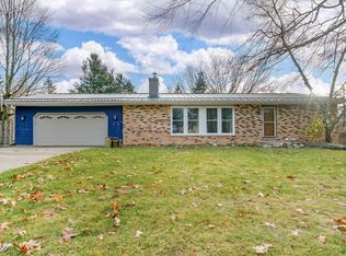 720 Delaware Ct, Lawton, MI 49065
