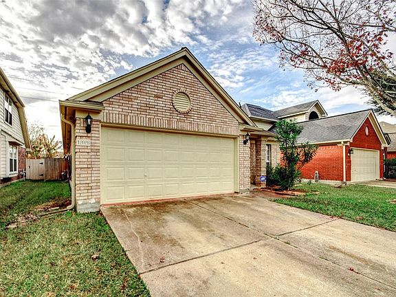 2nd image of 12026 Fondren Bend Dr