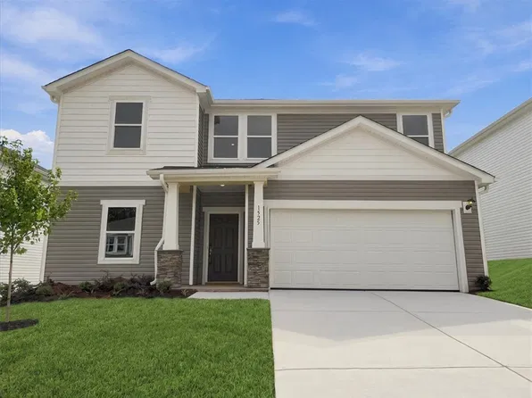 1525 Erindale Dr, Wellford, SC 29385