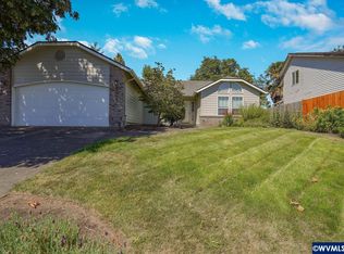 1653 Country Glen Ave NE, Keizer, OR 97303