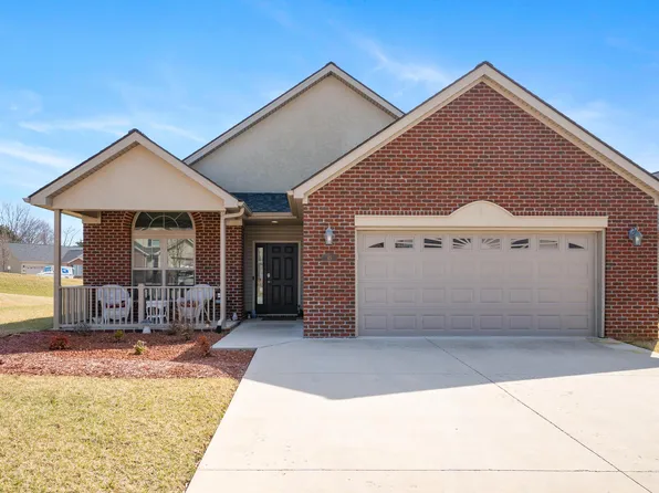 45 Gavins Ct NW, Christiansburg, VA 24073