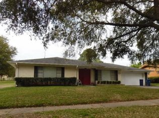 110 Holcomb Dr, Shreveport, LA 71103