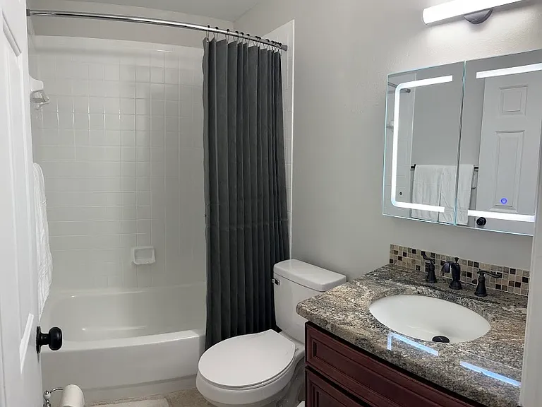SW 31st Cir — Photo 10