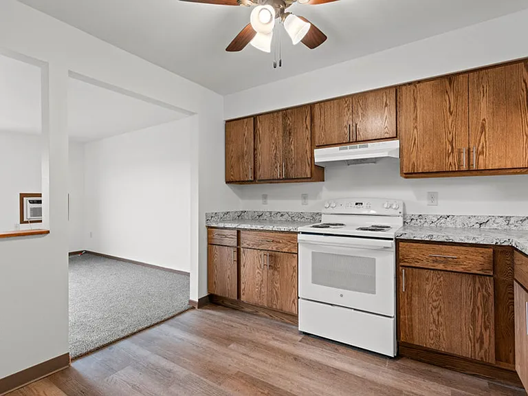 Mayville Heights Apartments is a convenient 55+ senior living community with HEAT AND WATER INCLU... — Photo 7