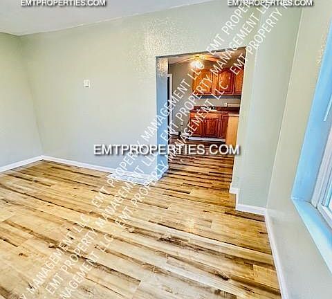2nd image of 3525 Omaha Ave