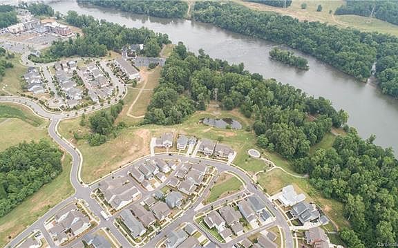 3rd image of 306 Mill Ridge Rd