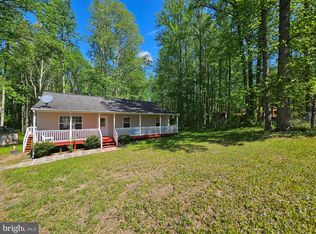 1891 Peach Grove Rd, Louisa, VA 23093