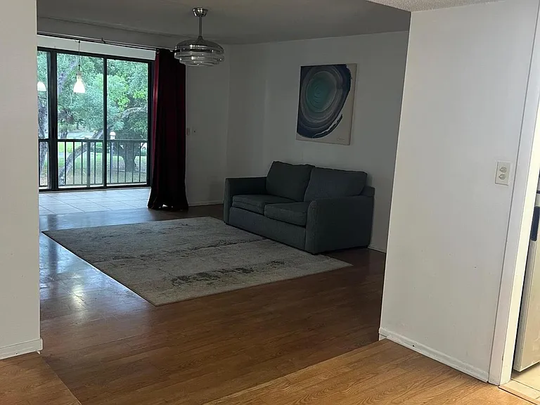 3660 Inverrary Dr #3C — Photo 6