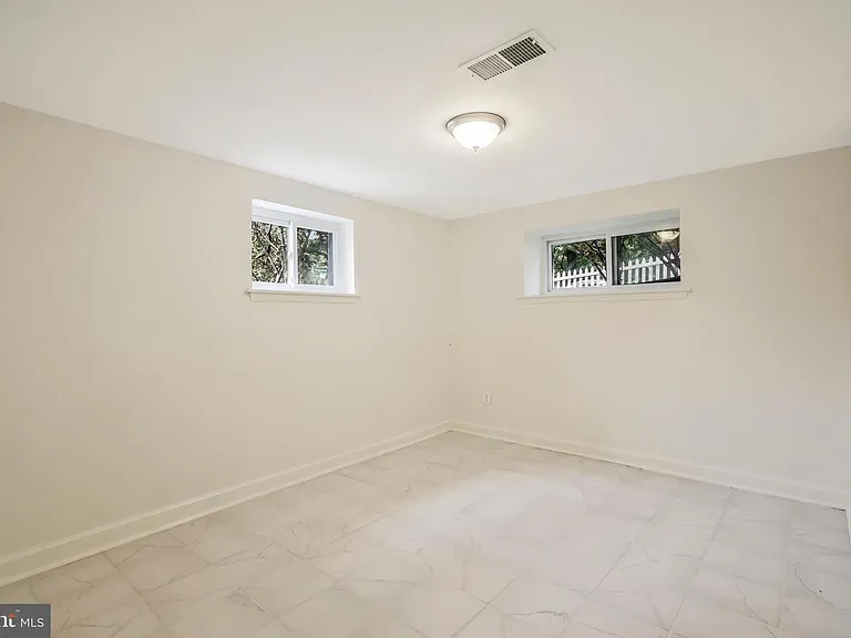 Bedroom #4 of 4