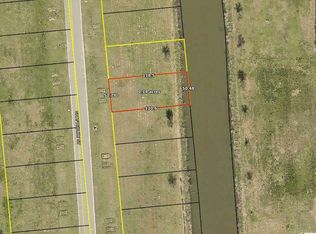 33 Shaftsbury Lane Lake Front, Georgetown, SC 29440