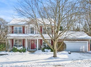 5382 Pinnacle Dr SW, Wyoming, MI 49519